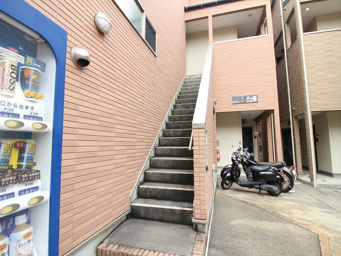 カーメルの物件外観写真