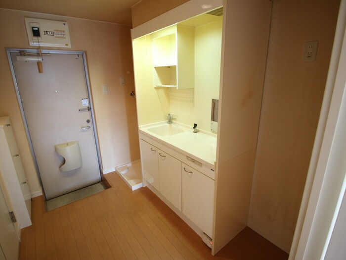 カーメルの物件内観写真