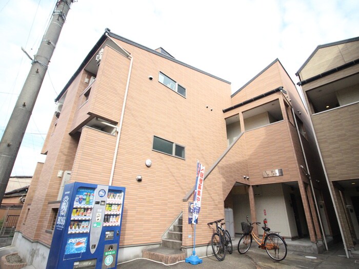 カーメルの物件外観写真