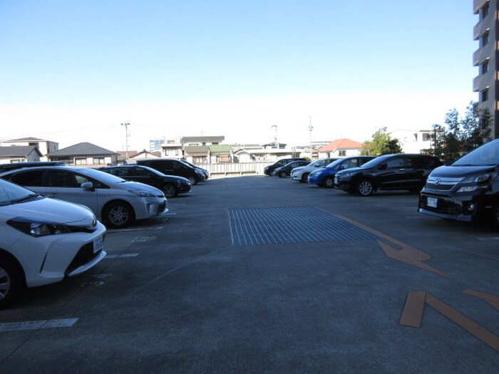 ユーステージ香流伍番館(103)の物件外観写真