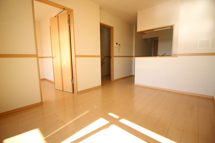 ガーデンツバキの物件内観写真