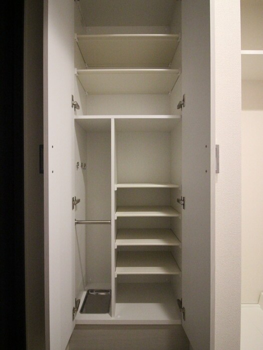 アドバンス名古屋シュテルンの物件内観写真