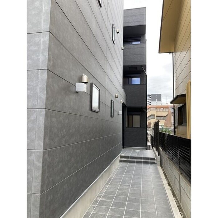 Cherim中村公園Onyxの物件外観写真