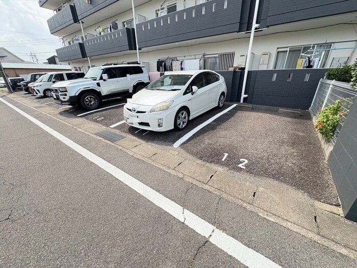 サンハイツ如意申の物件外観写真