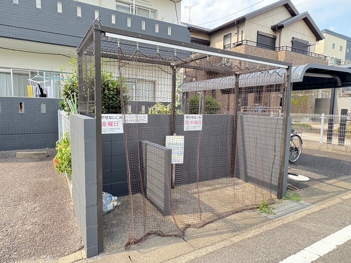 サンハイツ如意申の物件外観写真