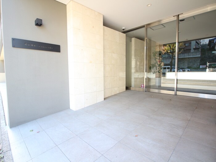 ルーエ金山の物件外観写真