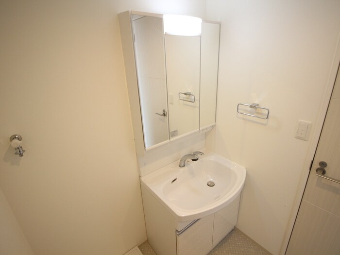 ルーエ金山の物件内観写真