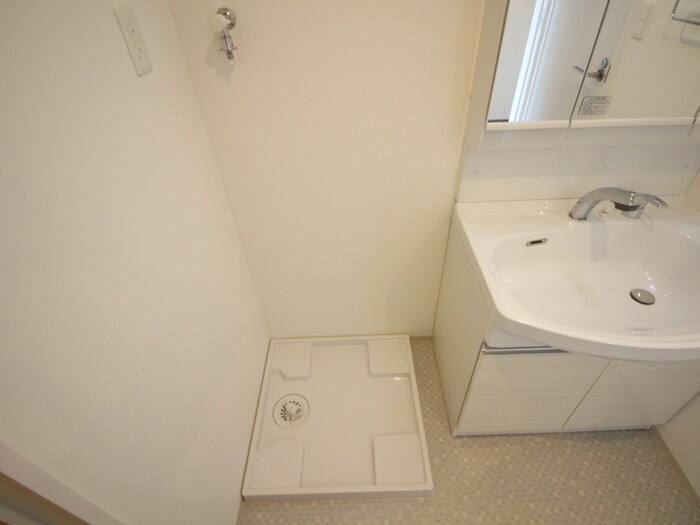 ルーエ金山の物件内観写真