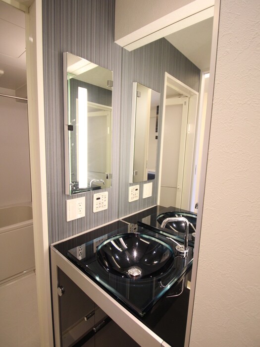 ＣＡＳＴＥＬＬＯ　ＬＵＳＳＯの物件内観写真