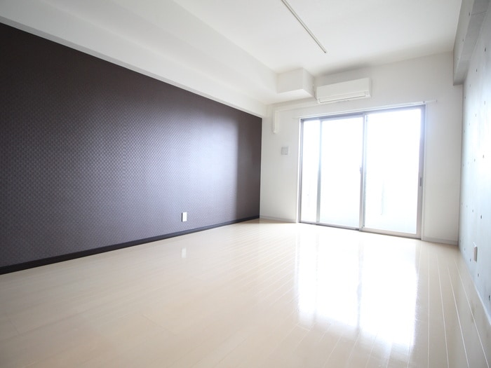 ＣＡＳＴＥＬＬＯ　ＬＵＳＳＯの物件内観写真