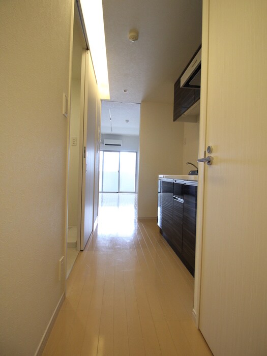 ＣＡＳＴＥＬＬＯ　ＬＵＳＳＯの物件内観写真