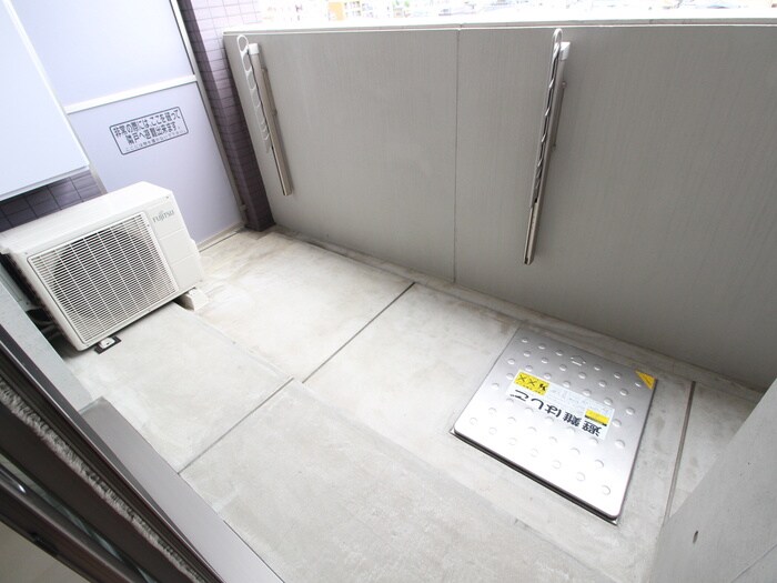 ＣＡＳＴＥＬＬＯ　ＬＵＳＳＯの物件内観写真