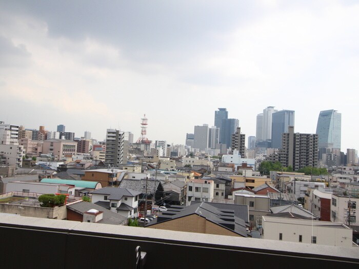 ＣＡＳＴＥＬＬＯ　ＬＵＳＳＯの物件内観写真