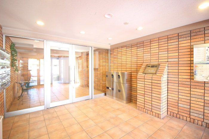 ヴァンクール新栄の物件外観写真