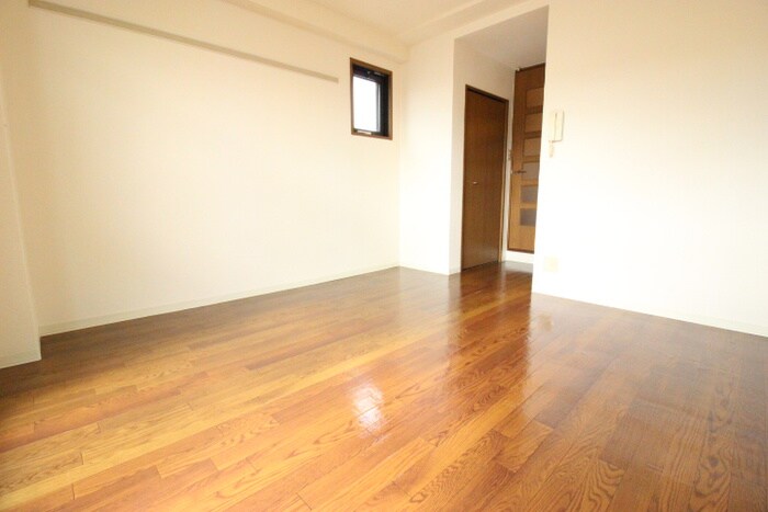 ハイツ草薙の物件内観写真