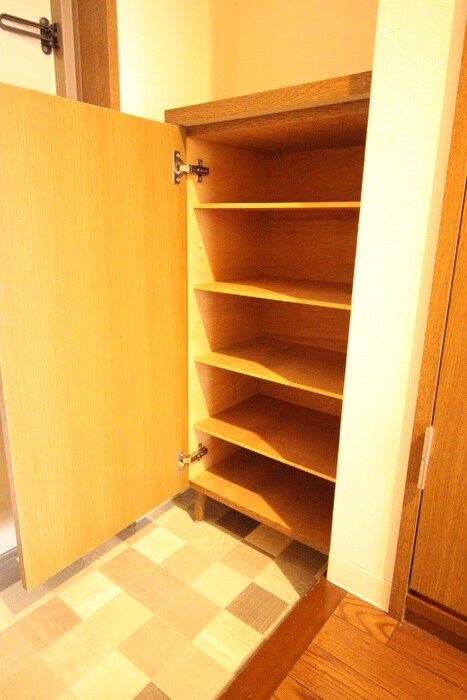 ハイツ草薙の物件内観写真