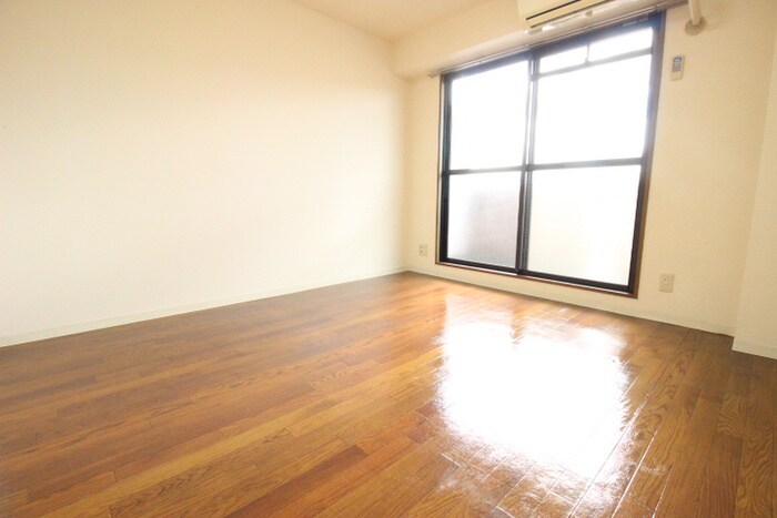 ハイツ草薙の物件内観写真