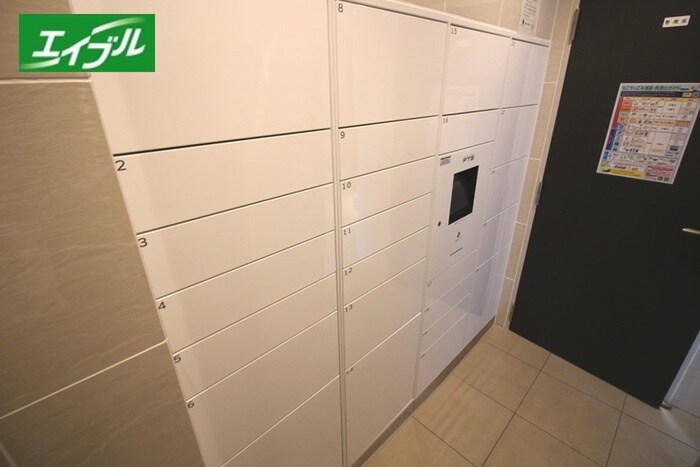 ディアレイシャス泉の物件外観写真