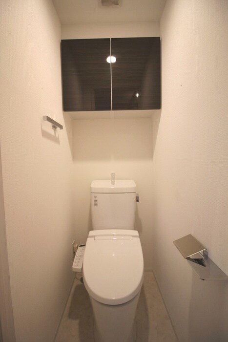 ディアレイシャス泉の物件内観写真