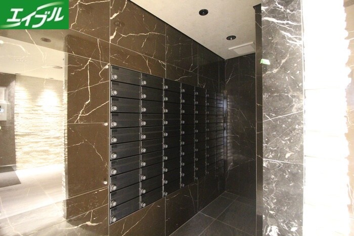 S-RESIDENCE鶴舞IIの物件外観写真