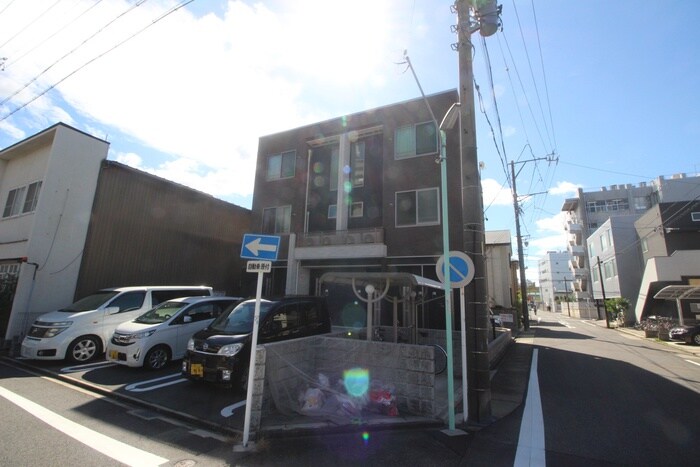 ヴィスタレジーナの物件外観写真