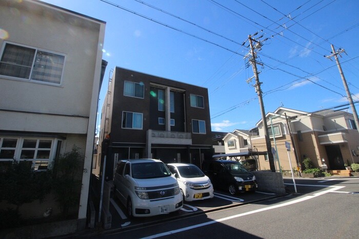 ヴィスタレジーナの物件外観写真