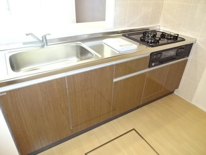 ルミエールウエストの物件内観写真