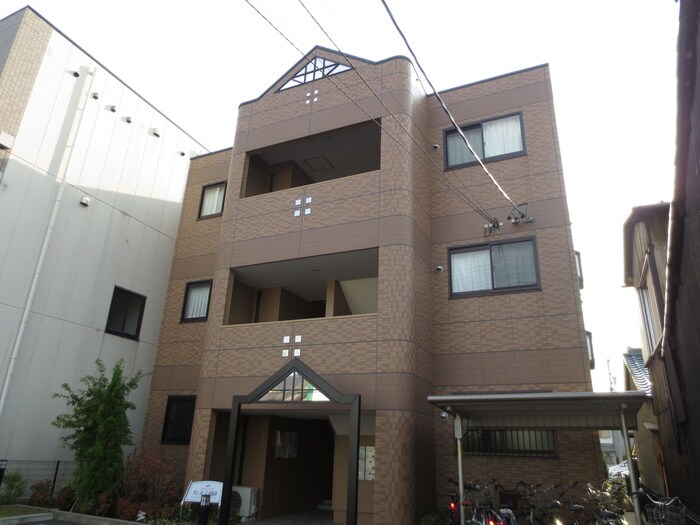 サンプレス市場木の物件外観写真