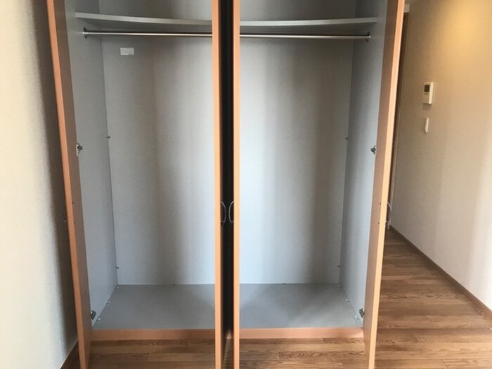 サンプレス市場木の物件内観写真