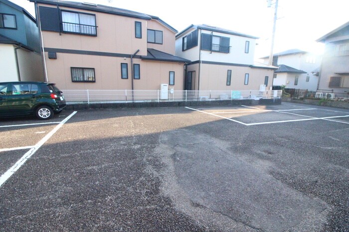 ブランニュー白山の物件外観写真