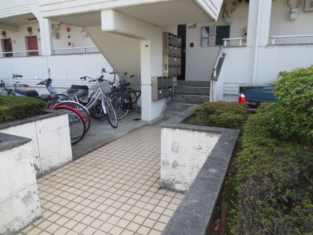 ロイヤルマンションヨコチの物件外観写真