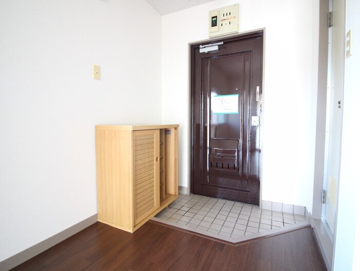 ロイヤルマンションヨコチの物件内観写真