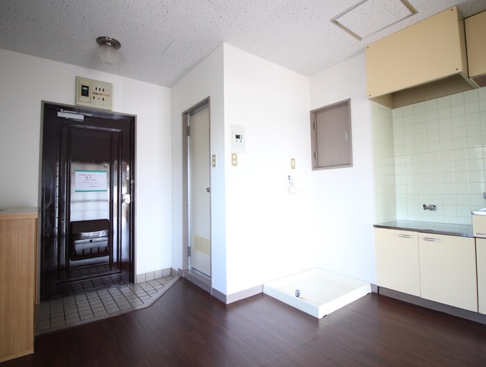 ロイヤルマンションヨコチの物件内観写真