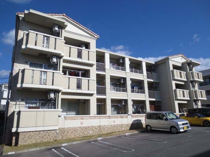 poggio al sole unoの物件外観写真