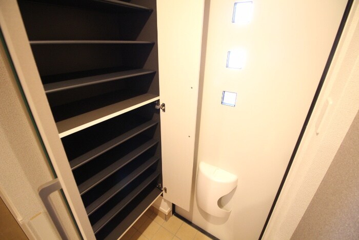 イーストスクエアの物件内観写真