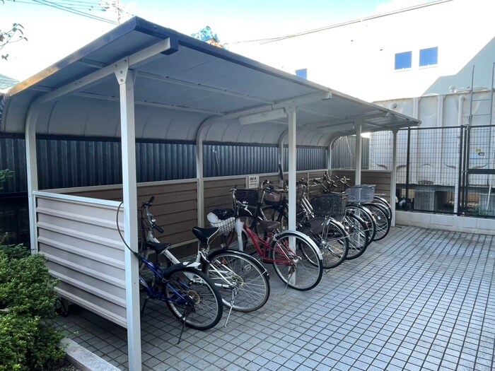 グランデージ竹越の物件外観写真