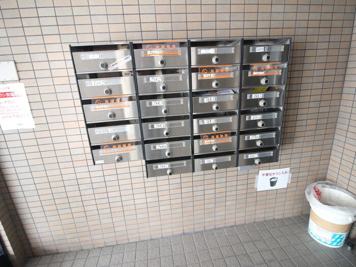 グローリ大島の物件外観写真