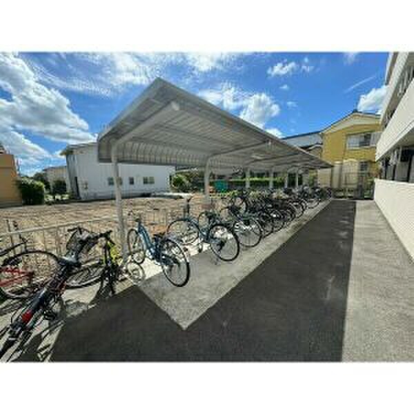 Ａ・Ｃｉｔｙ中川の物件外観写真