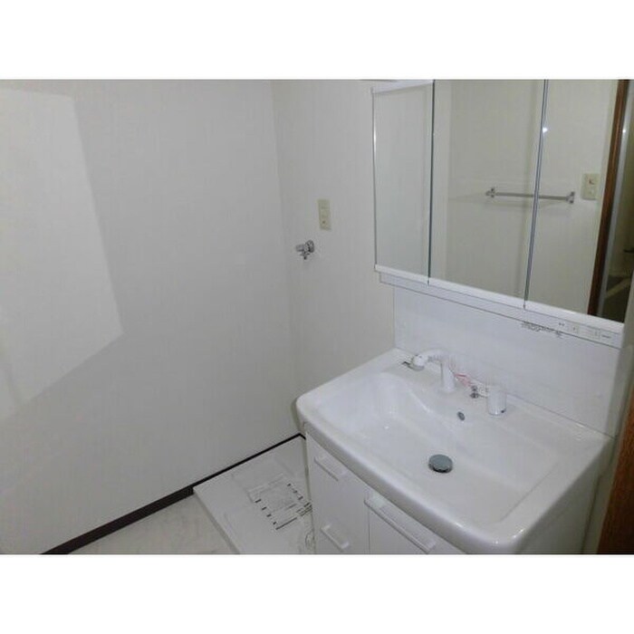 アヴニール・ヒラの物件内観写真