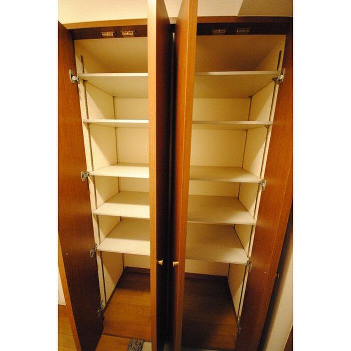 シャルマン上ノ宮の物件内観写真