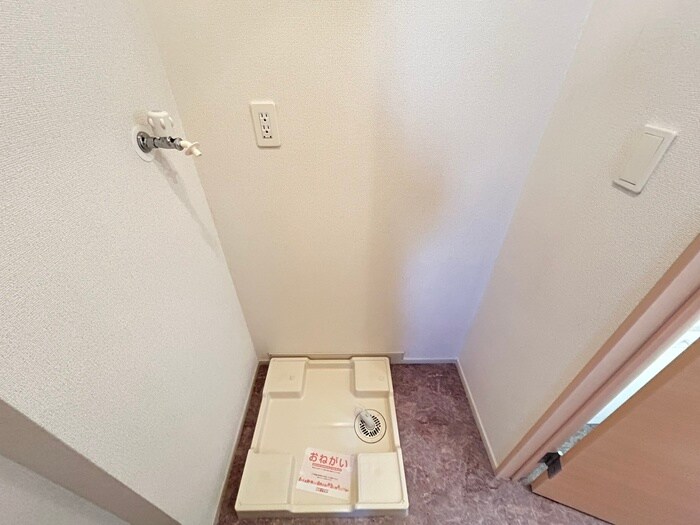 エアリーコートの物件内観写真