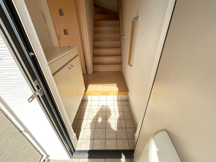 エアリーコートの物件内観写真