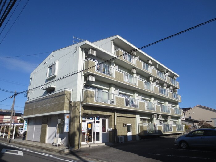 シャトーレ八幡の物件外観写真