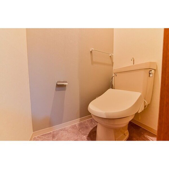 RESENCE　TOYOTAの物件内観写真