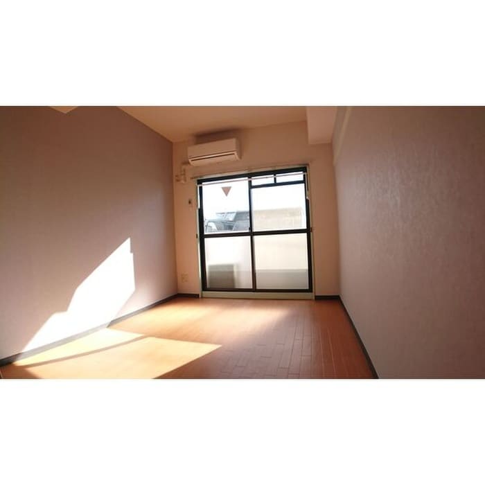 リッシュ・ラフォ－レの物件内観写真