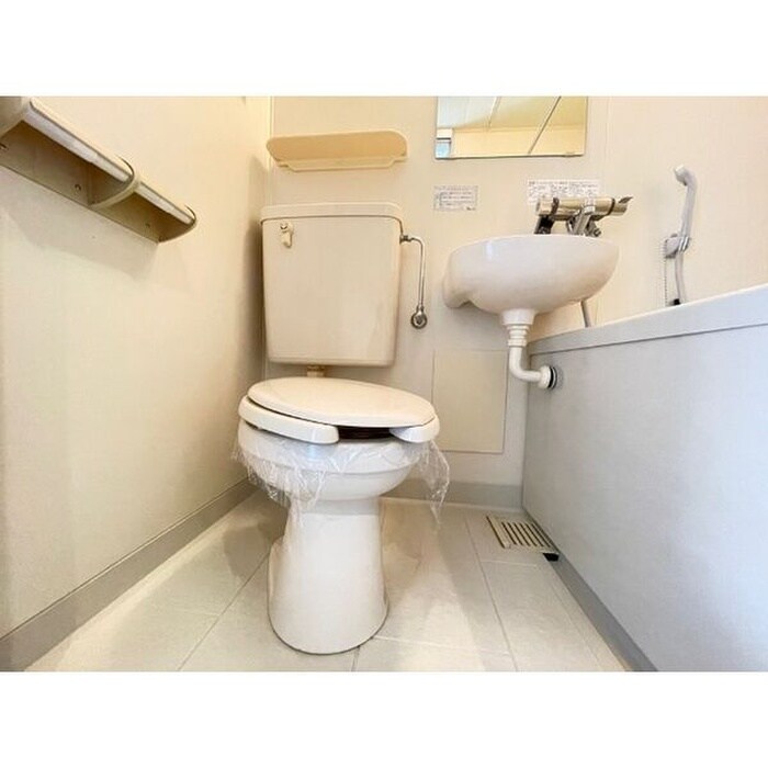 リッシュ・ラフォ－レの物件内観写真