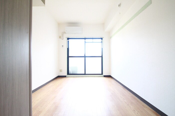 リッシュ・ラフォ－レの物件内観写真