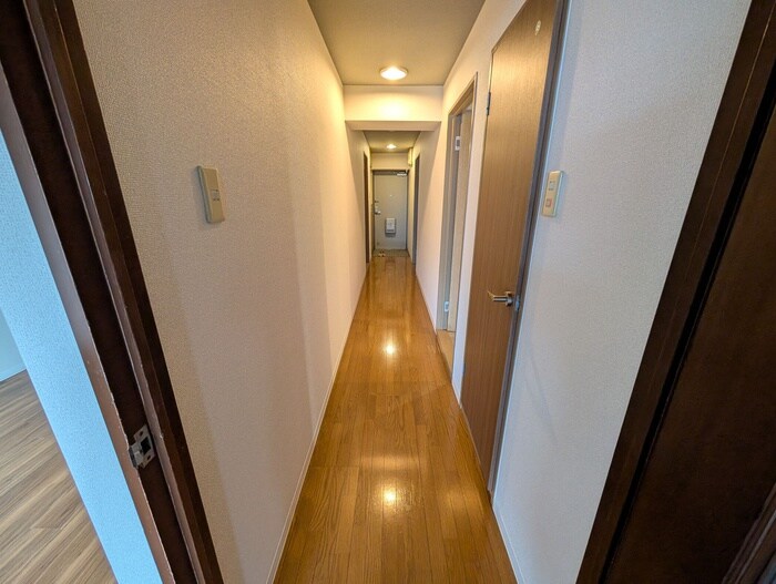 鴻ノ巣ヒルズビルの物件内観写真