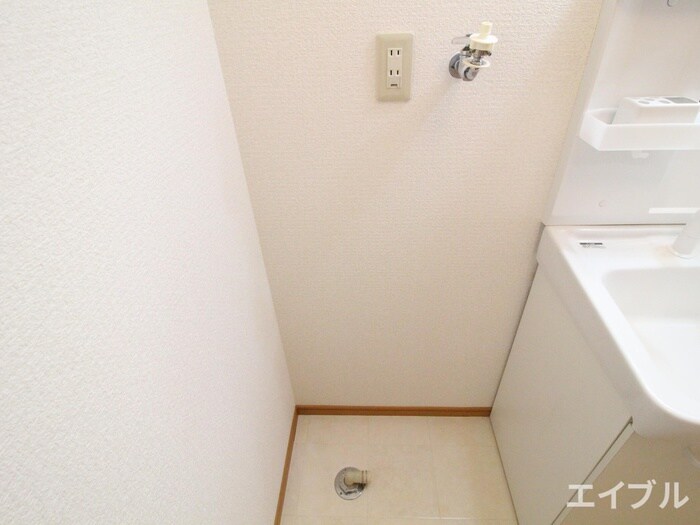 ドゥブラン上津の物件内観写真