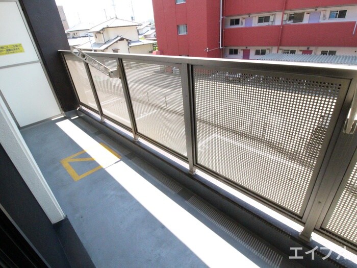 ドゥブラン上津の物件内観写真